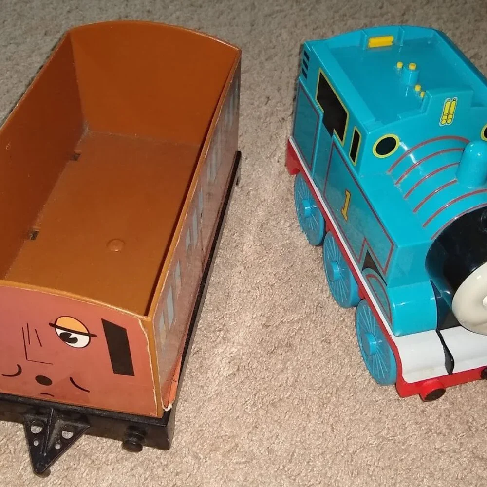Thomas the tank engine & Annie Caboose Train Used Vintage